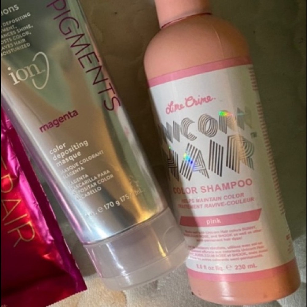 unicorn hair pink shampoo